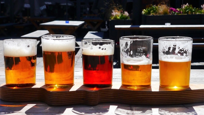 Только светлое, темное и пшеничное: крафтовое пиво в России могут запретить