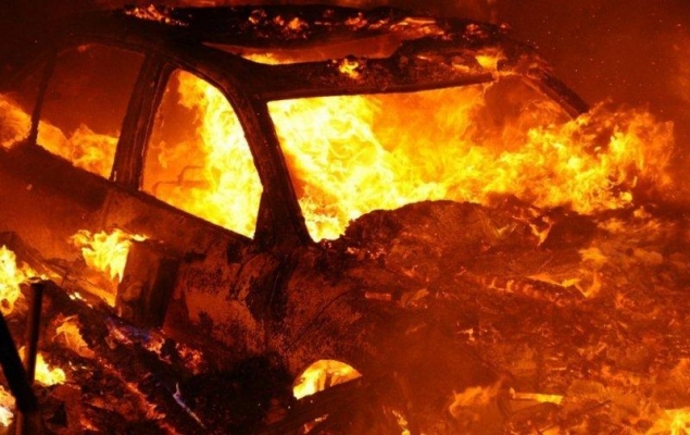 Нетрезвый житель Ижевска сгорел в автомобиле, оставив ногу на педали газа