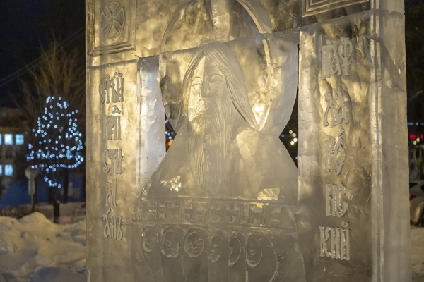 Мастера из регионов России и Беларуси создали 30 скульптур на Фестивале ангелов и архангелов в Ижевске