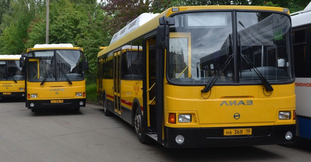 Автобусы до кладбищ организованы в Покровскую родительскую субботу в Ижевске