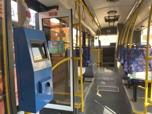 Автобусы в Ижевске оснащаются валидаторами для бесконтактной оплаты проезда