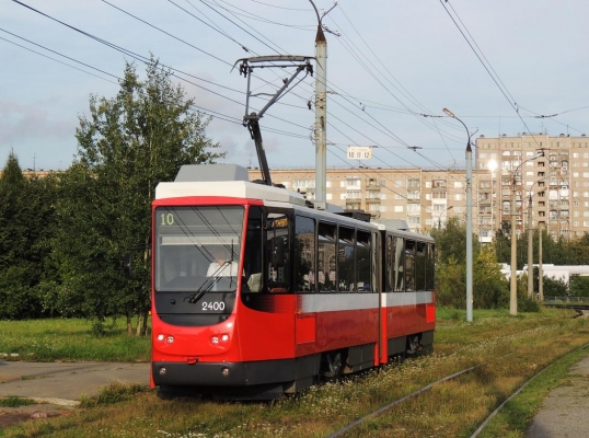 В Ижевске новый трамвай столкнулся с автомобилем «Газель»