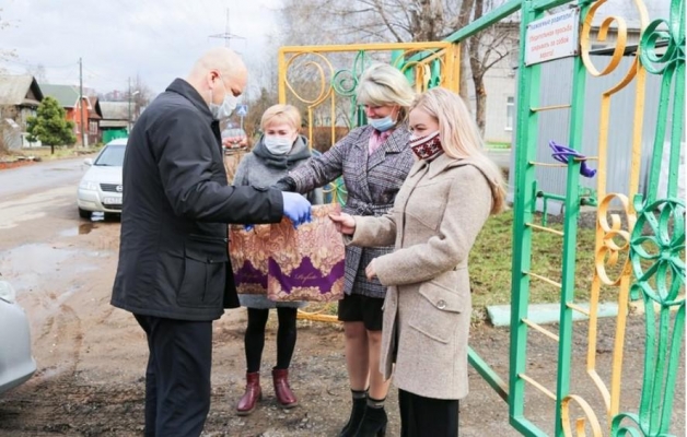 Гордума Ижевска передаст предназначенные для пиара средства на покупку масок в школы и детсады