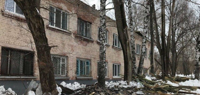 Ремонт дома с обрушившейся крышей в Ижевске обойдется почти в 3 млн рублей