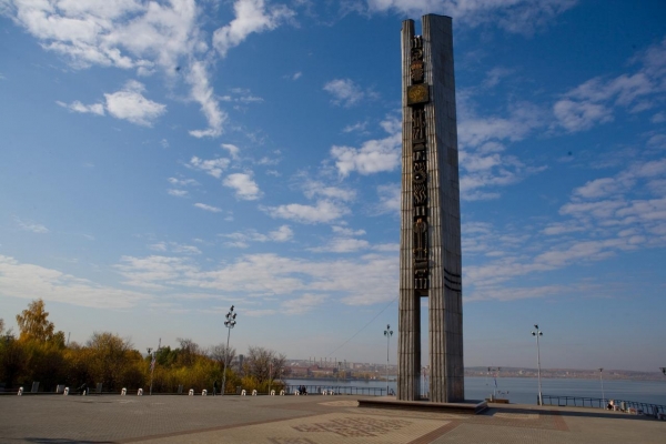 Знак «Город трудовой доблести» в Ижевске установят у монумента «Дружба народов»