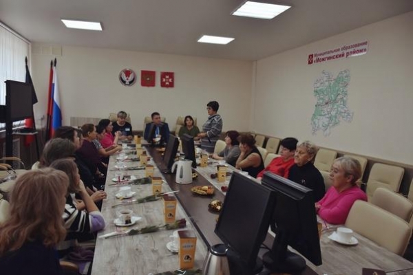 В Можгинском районе прошла встреча главы с материями погибших бойцов СВО