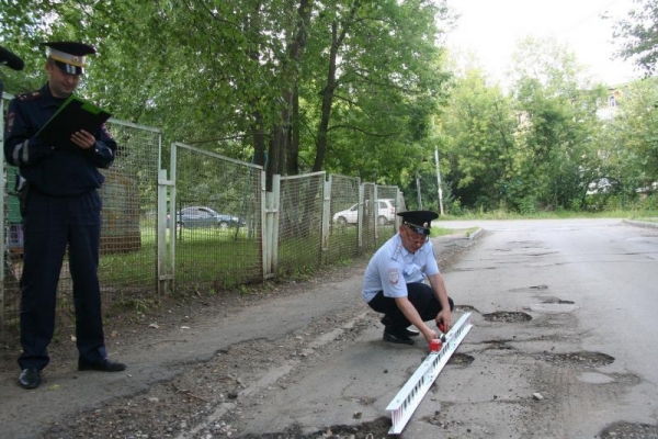 166 ДТП произошло в Ижевске за полгода из-за плохих дорог 