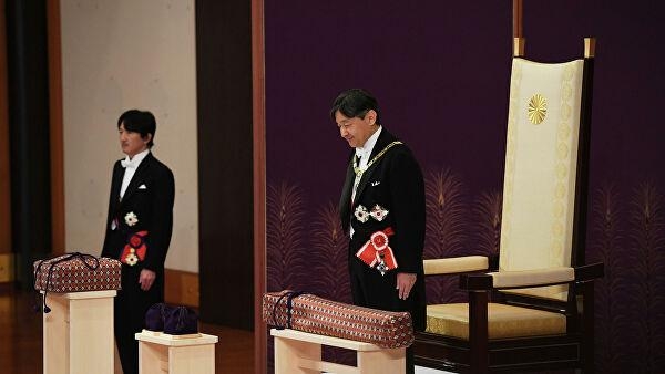 Новый император Японии принес клятву перед народом страны