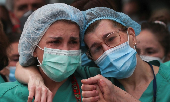 С начала пандемии в Удмуртии коронавирусом заразились 567 медработников 