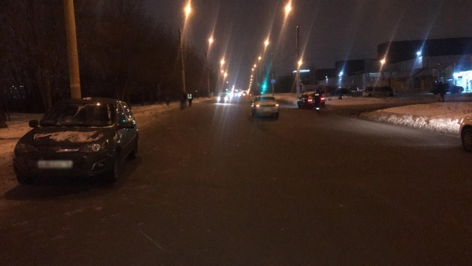Пьяный водитель в Ижевске наехал на пешехода и протаранил другой автомобиль