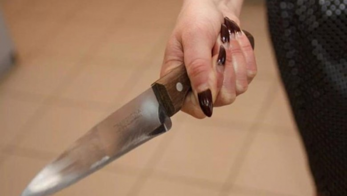 Пьяная жительница Воткинска убила сожителя ударом ножа в сердце 