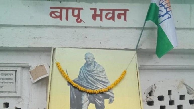 Прах Махатмы Ганди выкрали из мемориала в Индии
