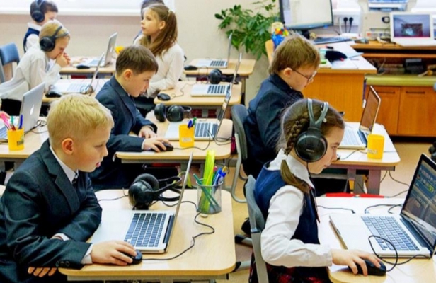 К концу 2021 года все школы Удмуртии обеспечат скоростным Интернетом