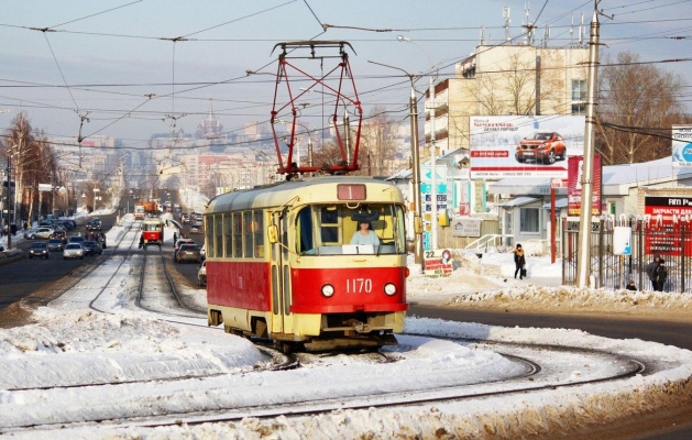 Проезд на трамваях и троллейбусах в Ижевске в новогоднюю ночь будет бесплатным 