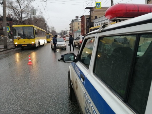 Женщину насмерть сбили на пешеходном переходе в центре Ижевска