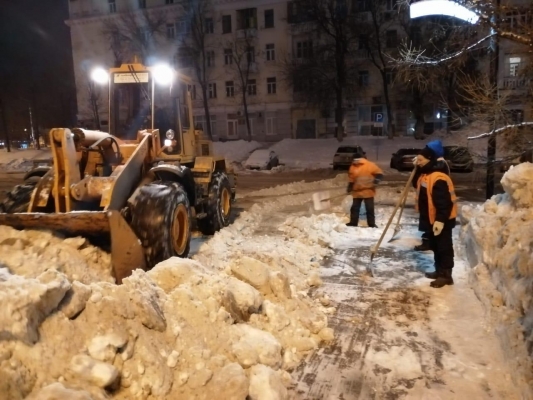 За сутки с улиц Ижевска вывезли почти 10 тысяч кубометров снега
