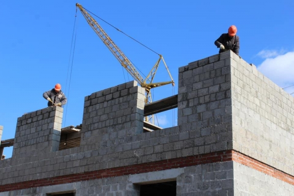 Строительство домов обманутых дольщиков ЖК «Родниковый край» в Удмуртии идет по графику