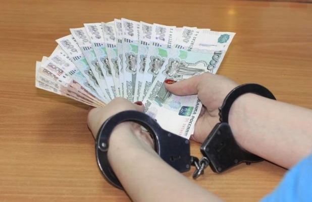 Обманувшую 12 человек мошенницу задержали в Ижевске