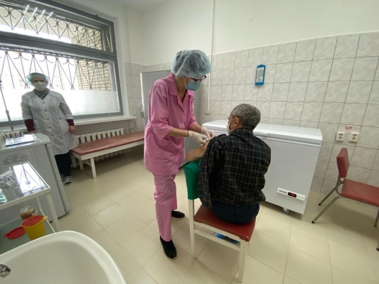 Жители Удмуртии стали в 8 раз меньше болеть коронавирусом