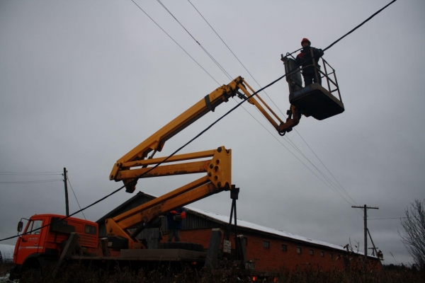 Электроснабжение восстановили в Удмуртии после непогоды