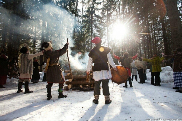 Как славяне и удмурты отмечали сегодняшний праздник?
