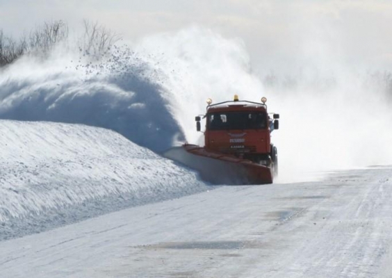 155 единиц техники устраняли последствия сильного снегопада в Ижевске минувшей ночью