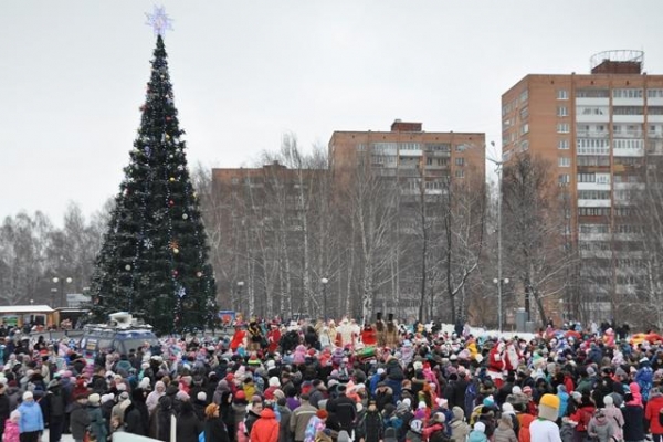 Главную новогоднюю елку Ижевска установят в середине декабря
