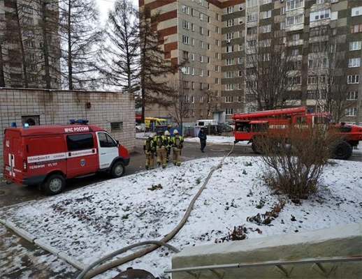 В Ижевске из-за пожара в детском саду эвакуировали более 200 человек