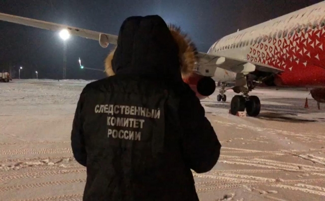 При посадке в аэропорту Ижевска у самолёта  отказал реверс правого двигателя 