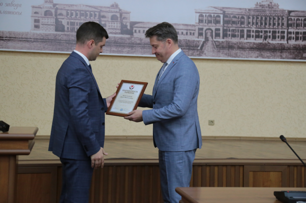 На сессии Гордумы досрочно прекращены полномочия главы Ижевска Олега Бекмеметьева