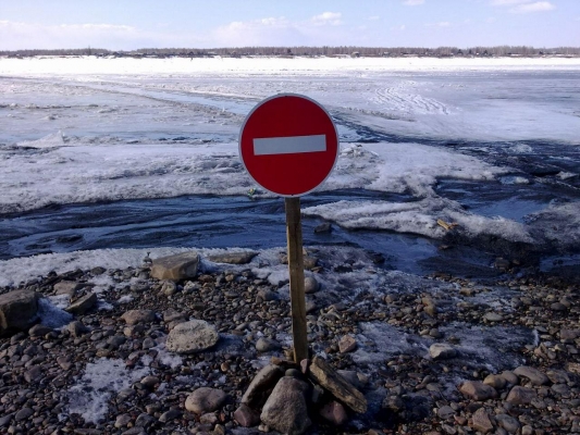 В Удмуртии закрыли ледовую переправу