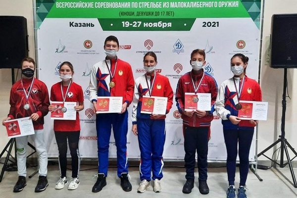 Спортсмены из Удмуртии завоевали серебро на Всероссийских соревнованиях по стрельбе
