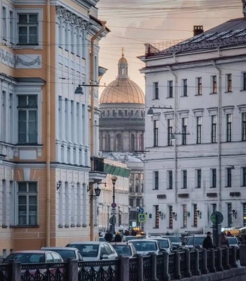 Санкт-Петербург снимает антикоронавирусные ограничения