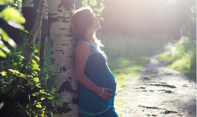 Ежемесячные выплаты нетрудоустроенным беременным женщинам утвердили в Удмуртии