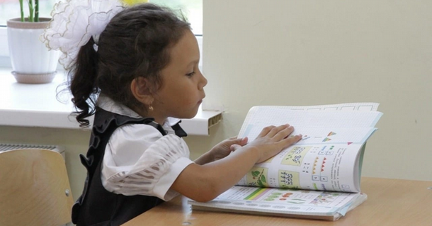 Школы Ижевска подвели первые итоги по зачислению детей в 1-ый класс