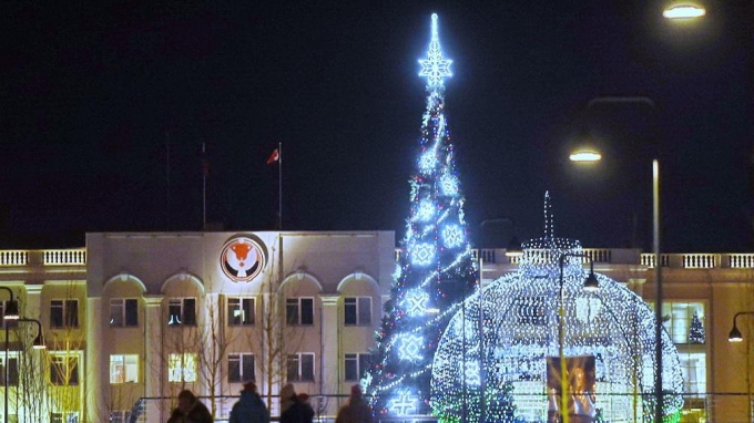 ​В Ижевске 17 декабря главная ёлка города зажжёт свои огни 