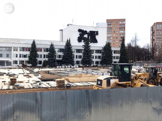 Реконструкцию третьей очереди Центральной площади Ижевска завершат до 25 декабря
