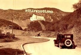 99 лет назад в Голливуде появилась надпись «HOLLYWOOD»