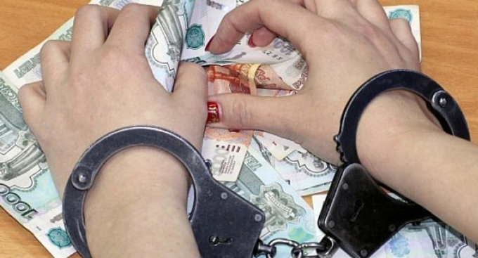 Условный срок  получила сотрудница банка в Удмуртии за хищение 11 млн рублей у клиентов