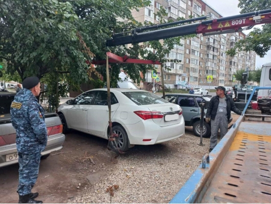 За долги перед ЭнергосбыТ Плюс в Ижевске арестован автомобиль стоимостью 1,6 млн рублей