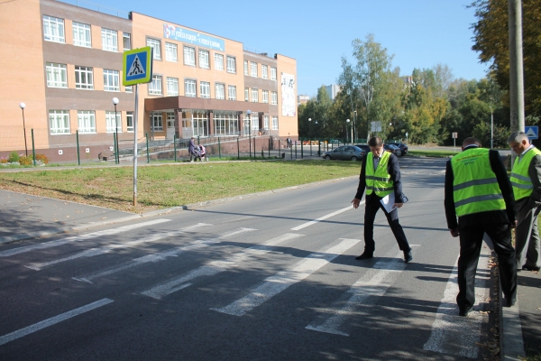 Общественники предложили перенести пешеходные переходы около трех школ Ижевска