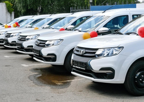 20 новых автомобилей санитарного транспорта поступили в больницы Удмуртии
