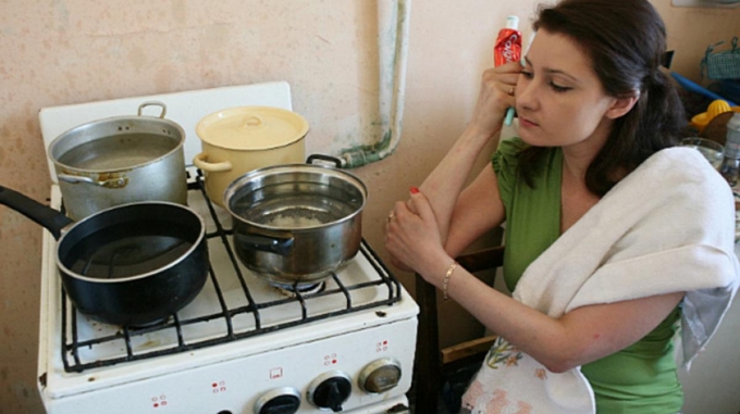 В 65 многоквартирных домах Ижевска на 2 недели отключили горячую воду