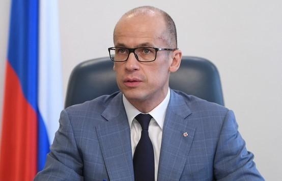 Глава Удмуртии оценил работу пункта вакцинации на Центральной площади в Ижевске