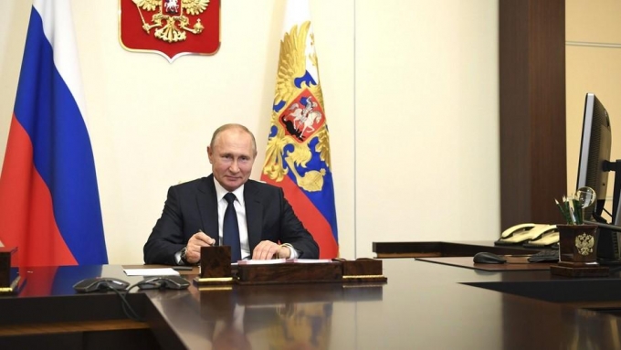 Голосование по поправкам в Конституцию России назначили на 1 июля