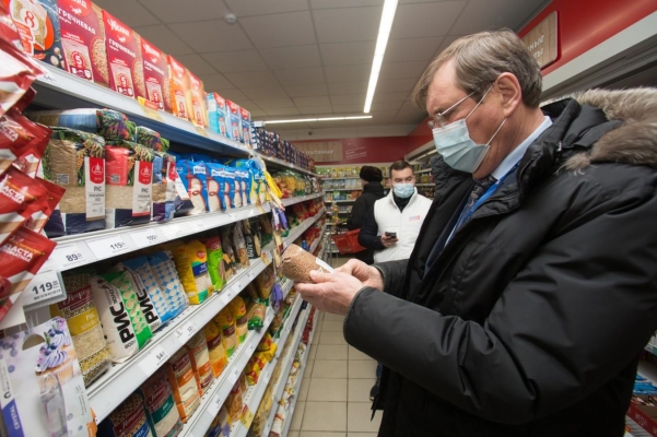 Активисты «Народного контроля» проверили цены на продукты питания в магазинах Ижевска