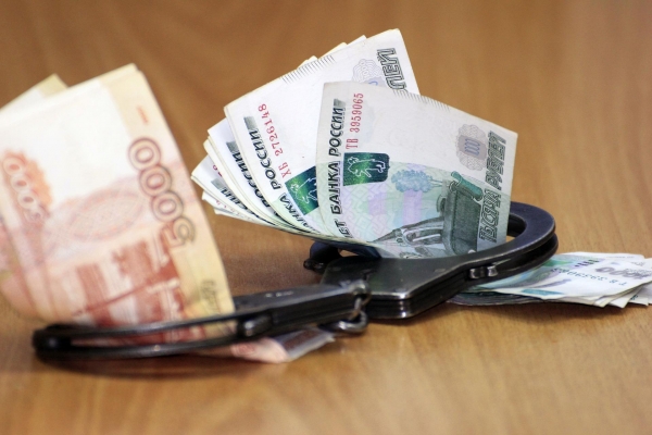 Экс-начальника отдела ГУ по госнадзору Удмуртии оштрафовали на 120 тысяч рублей за взятки