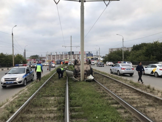 Водитель под действием наркотиков в попытке скрыться от погони устроил аварию с машиной ДПС в Ижевске