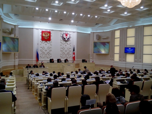 Депутаты Госсовета Удмуртии отчитались о доходах за 2019 год