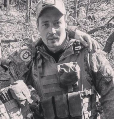 Прощание с героем: В Увинском районе Удмуртии прошли похороны рядового Максима Шадрина